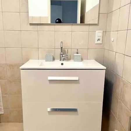 Premier Etage D'une Avec Jardin * Серра-ди-Ферро