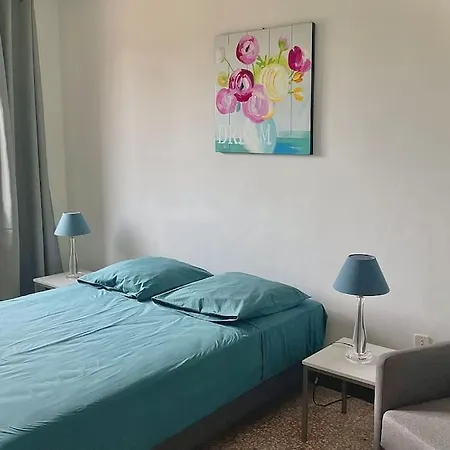 Дом отдыха Premier Etage D'une Avec Jardin
